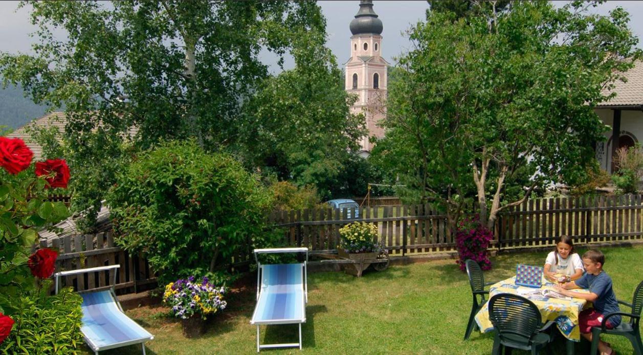 B&B Garni Lantschner Кастельротто Екстер'єр фото